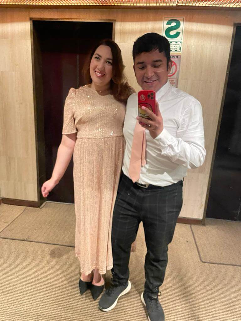 Couple returns to their hotel after their wedding afterparty.