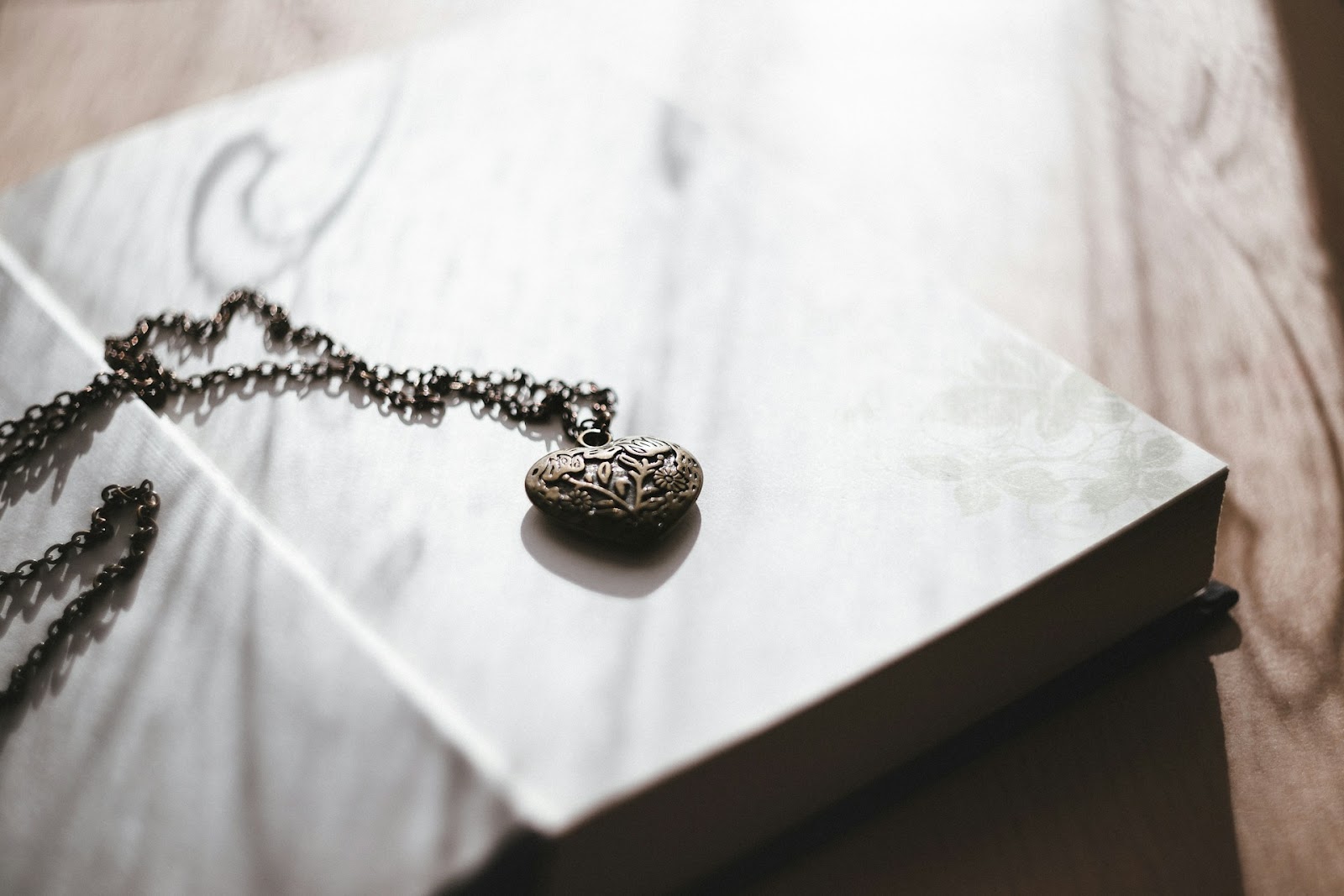 Valentine's Day gifts can be simple and more meaningful than other heart shaped jewelry that can look tacky. This locket is simple, beautiful, and customizable for your special girl.

Photo by <a href="https://unsplash.com/@freestocks?utm_content=creditCopyText&utm_medium=referral&utm_source=unsplash">freestocks</a> on <a href="https://unsplash.com/photos/silver-colored-necklace-with-pendant--1aE4Kpy-Qc?utm_content=creditCopyText&utm_medium=referral&utm_source=unsplash">Unsplash</a>
  